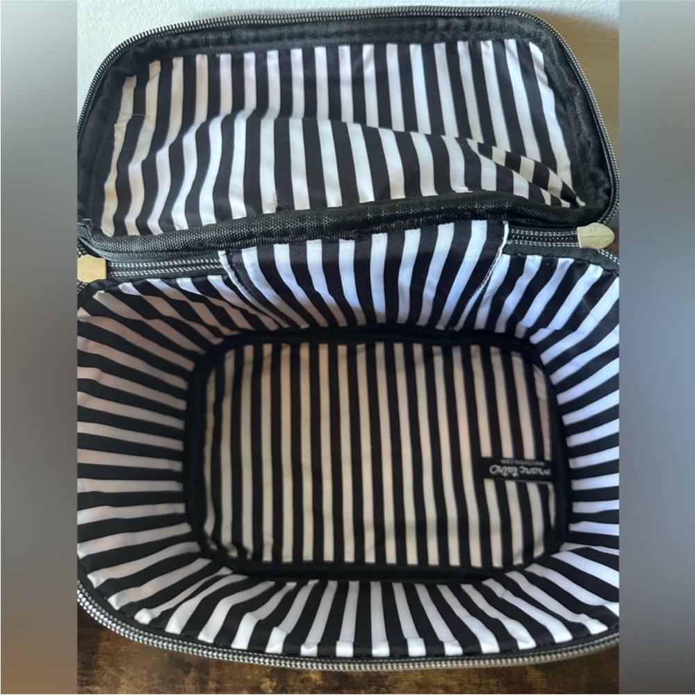 Marc Tetro Yellow Cosmetic Bag with Dog and Striped Interior, Handle NWT - Picture 4 of 5